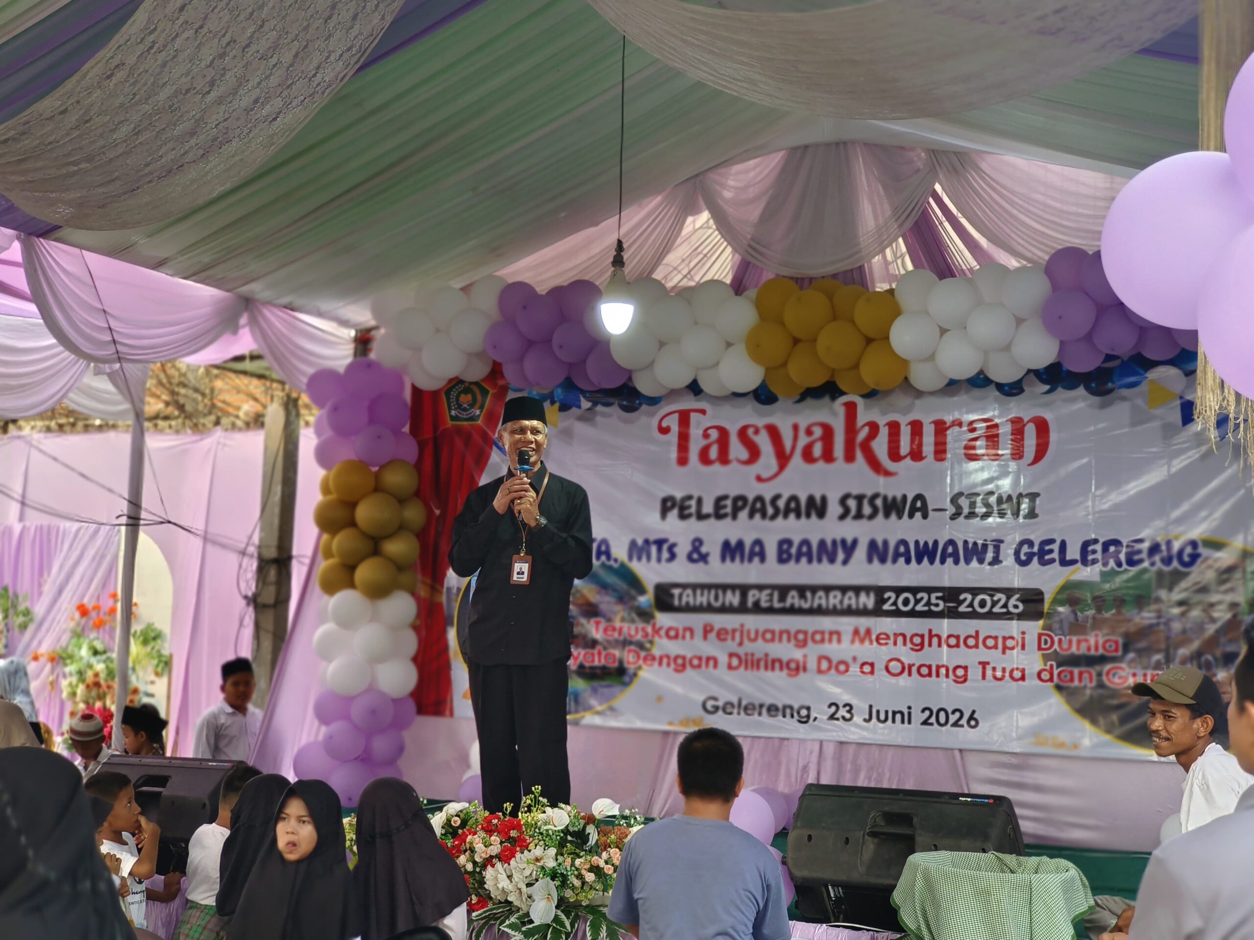 PB Al-Khairiyah Menghadiri Acara Pelepasan Siswa-siswi MDTA, MTs dan MA Bani Nawawi Gelereng